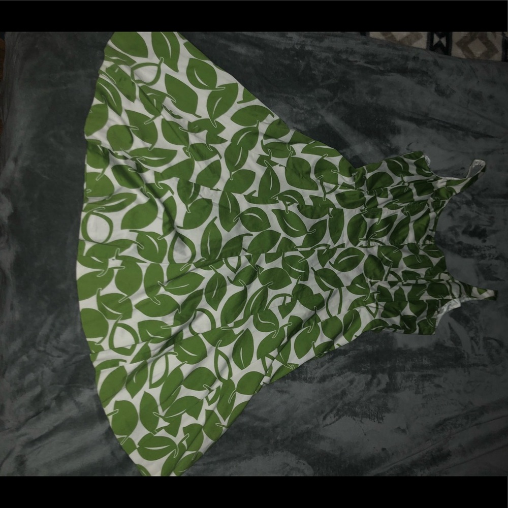 A leaf dress